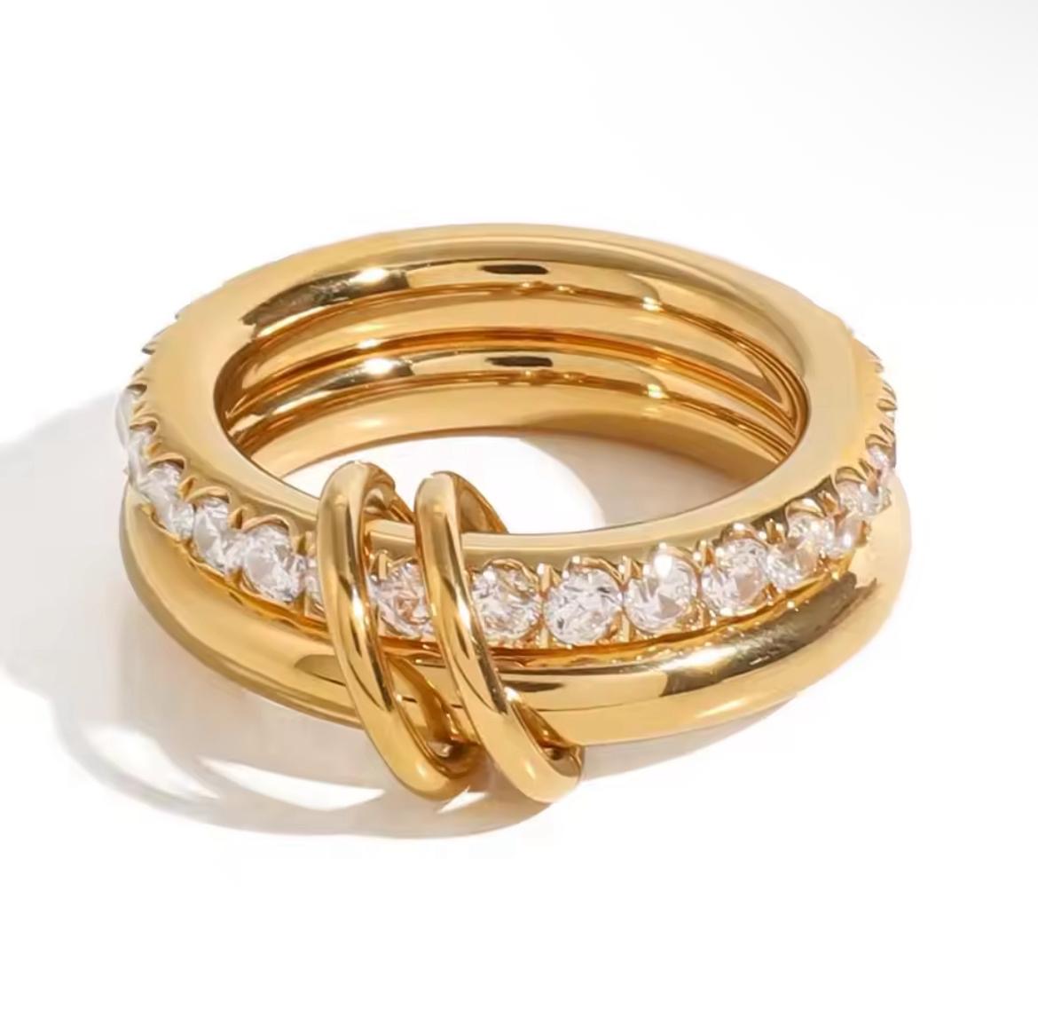Lunara Ring